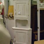 380 7482 CORNER CUPBOARD